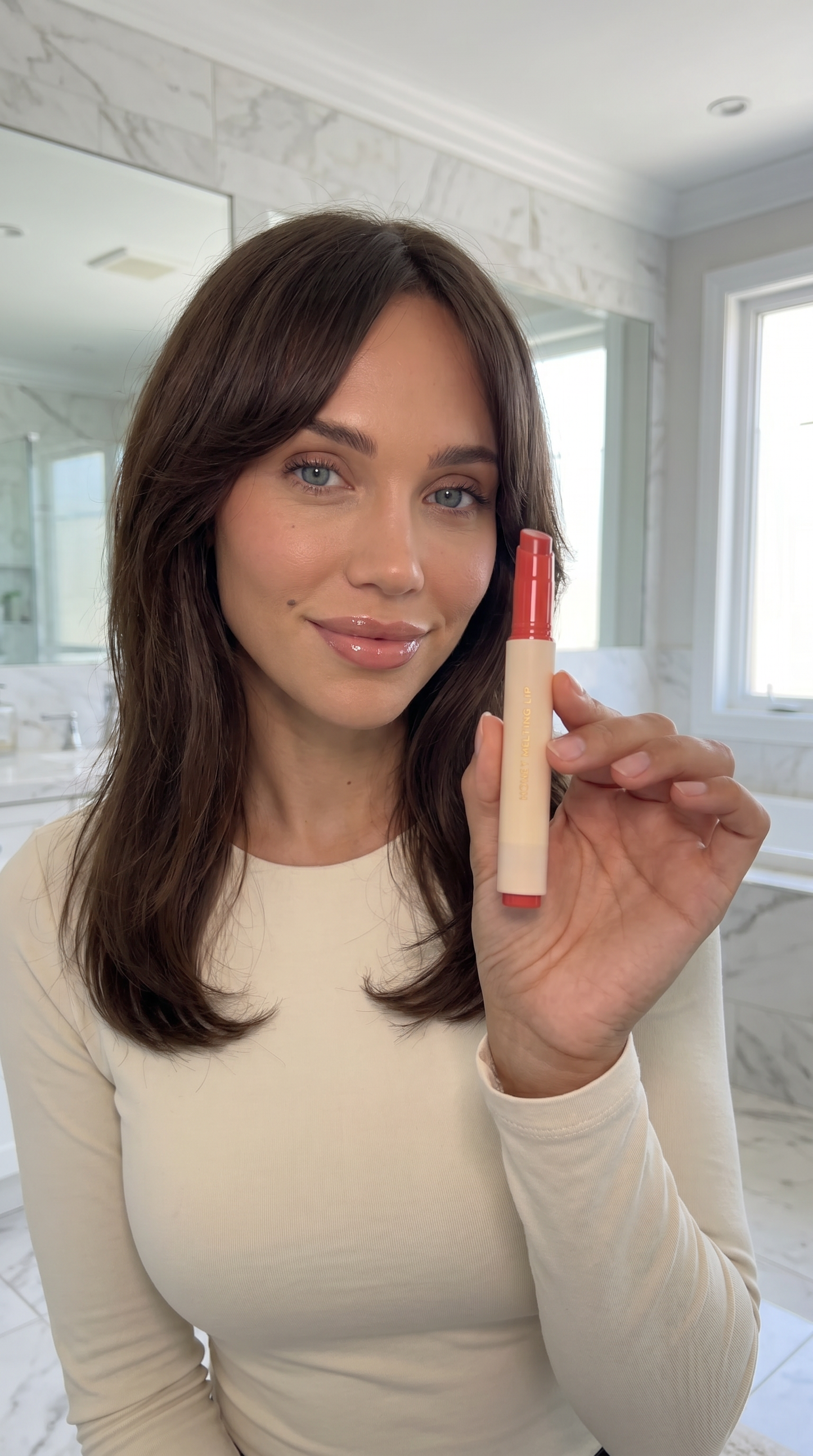 The Kinara Luminous Melting Lip: Nature Republic Honey Edition